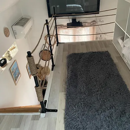 House In Juan-les-pins, Vakantiehuis *
